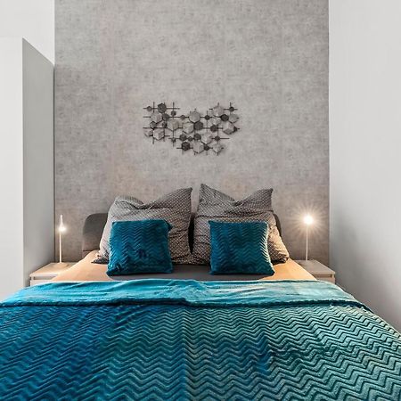 The Mierendorf Hinterhaus, 2 Bed Rooms Up To 4 People Berlim Exterior foto