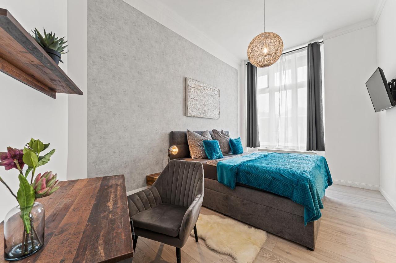 The Mierendorf Hinterhaus, 2 Bed Rooms Up To 4 People Berlim Exterior foto