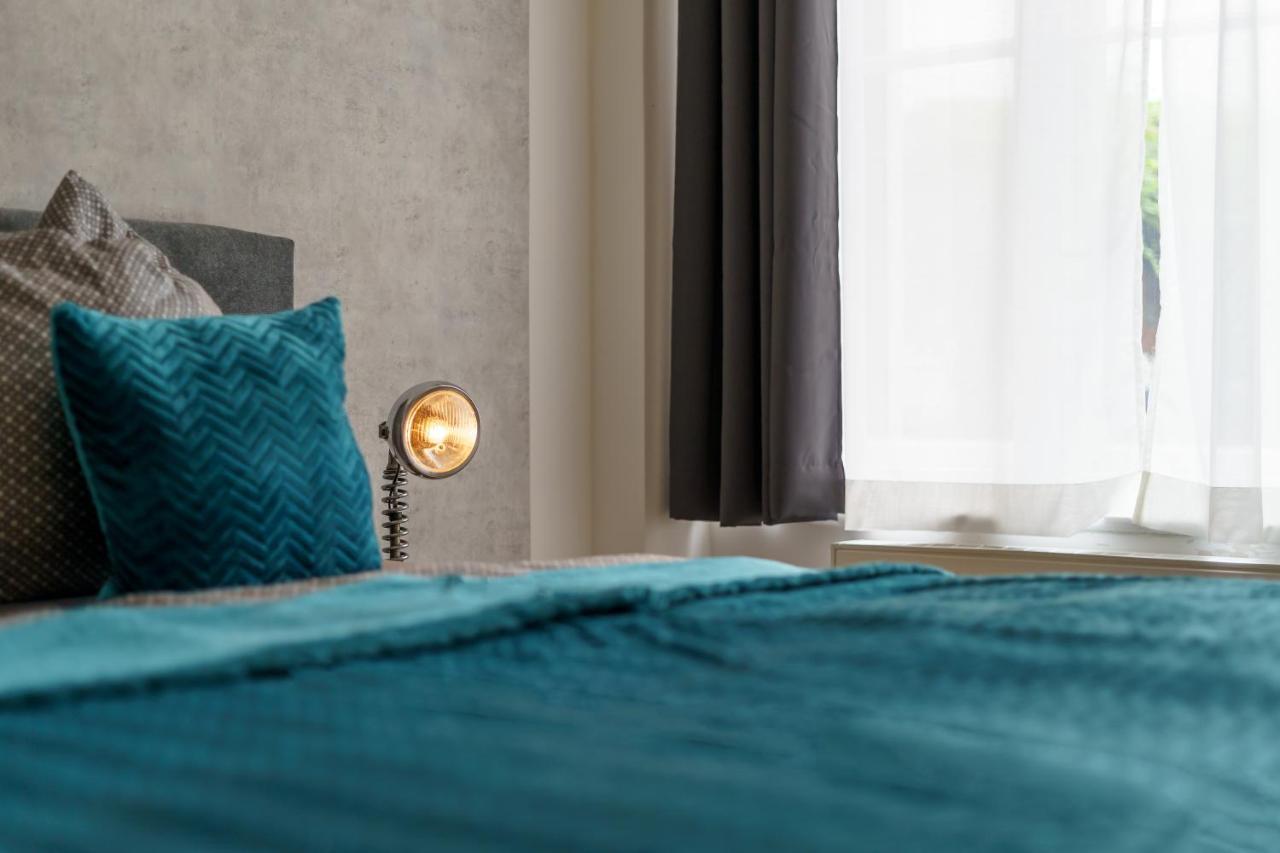The Mierendorf Hinterhaus, 2 Bed Rooms Up To 4 People Berlim Exterior foto